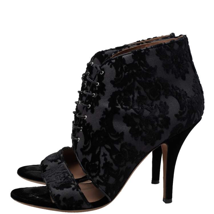 Pre Owned Givenchy Black/Grey Velvet And Lace Cutout Lace Up Boots Size 40