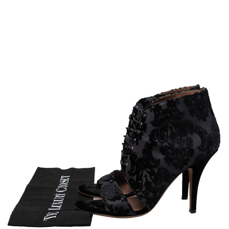 Pre Owned Givenchy Black/Grey Velvet And Lace Cutout Lace Up Boots Size 40