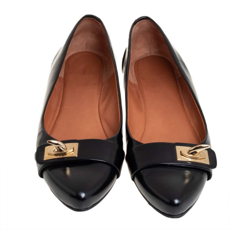 Pre Owned Givenchy Black Leather Shark Tooth Ballet Flats Size 40