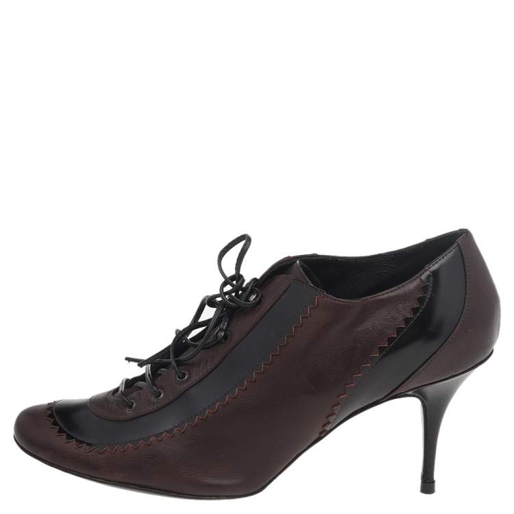 Pre Owned Givenchy Black/Brown Leather Lace Up Ankle Booties Size 39