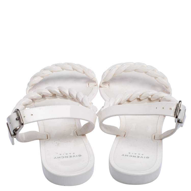 مملوكة مسبقًا Givenchy White Jelly Chain-Link Flat Sandals Size 38