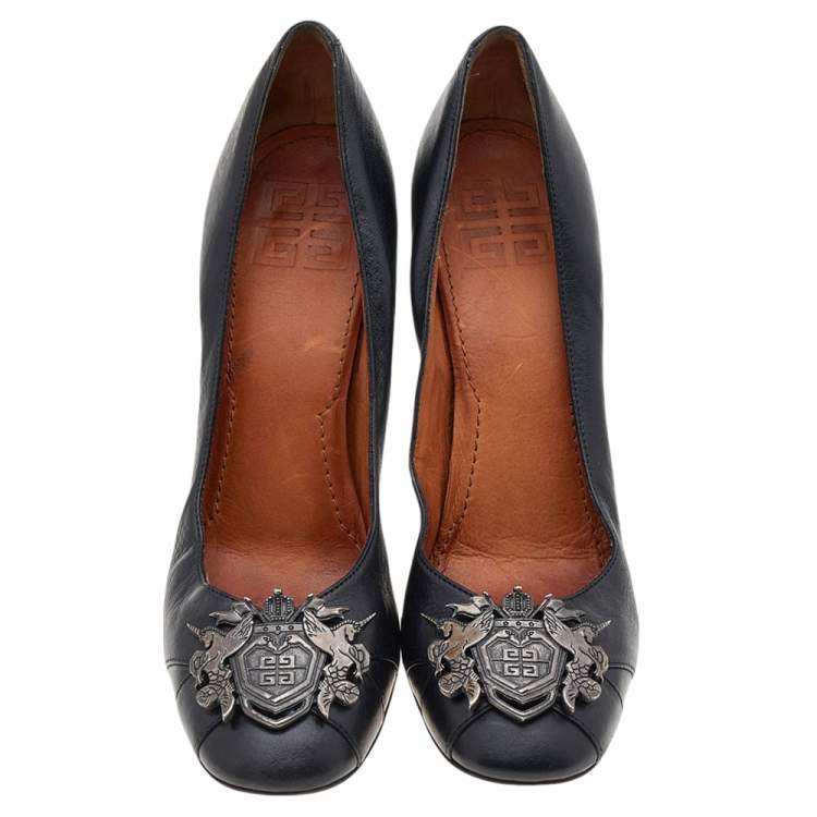 Pre Owned Givenchy Black Leather Logo Embellished Pumps Size 38
