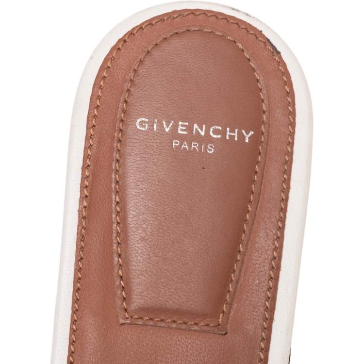 Pre Owned Givenchy Cream Leather Logo Mule Sandals Size 39.5