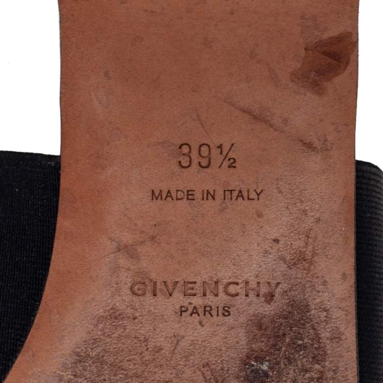 Pre Owned Givenchy Cream Leather Logo Mule Sandals Size 39.5