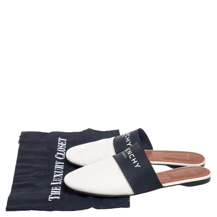 Pre Owned Givenchy Cream Leather Logo Mule Sandals Size 39.5