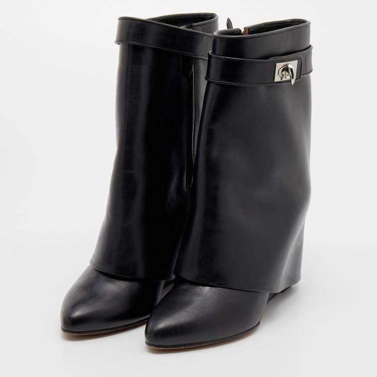 Givenchy Black Leather Shark Lock Fold-Over Ankle Boots Size 40 Givenchy |  TLC