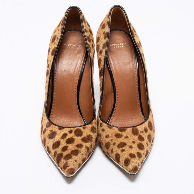 Pre Owned Givenchy Beige/Brown Leopard Print Calf Hair Pumps Size 40