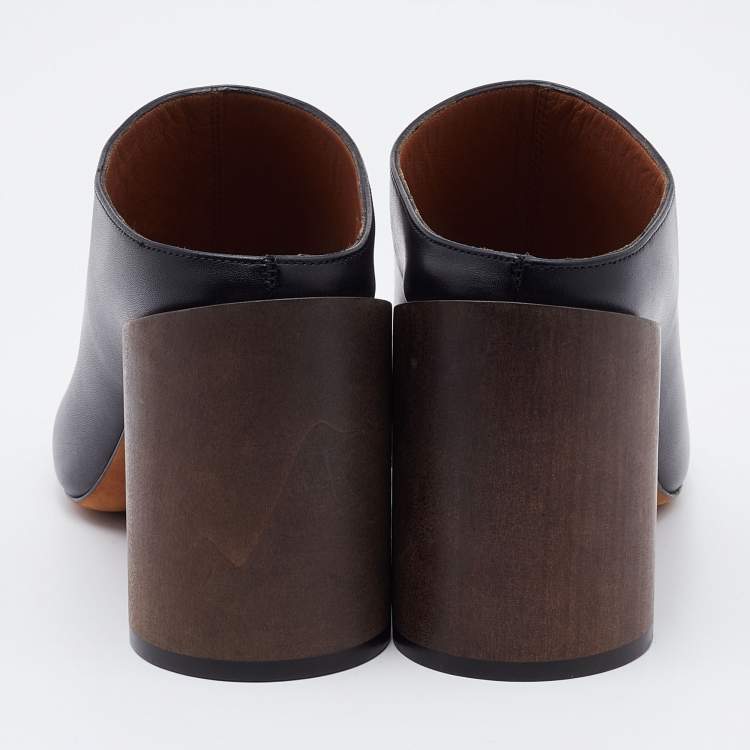 Pre Owned Givenchy Black Leather Block Heel Slide Sandals Size 36.5