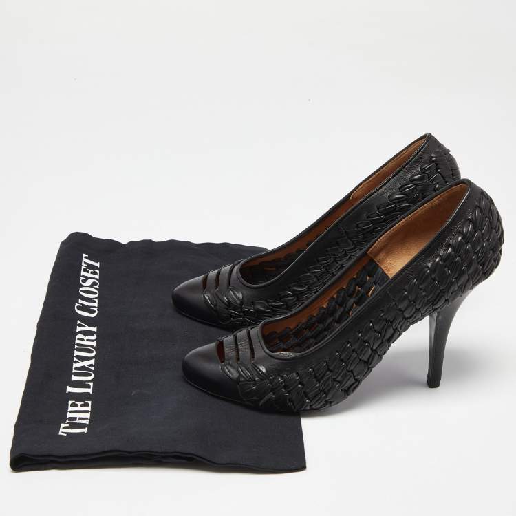 Pre Owned Givenchy Black Leather Pointed Toe Pumps Size 37.5