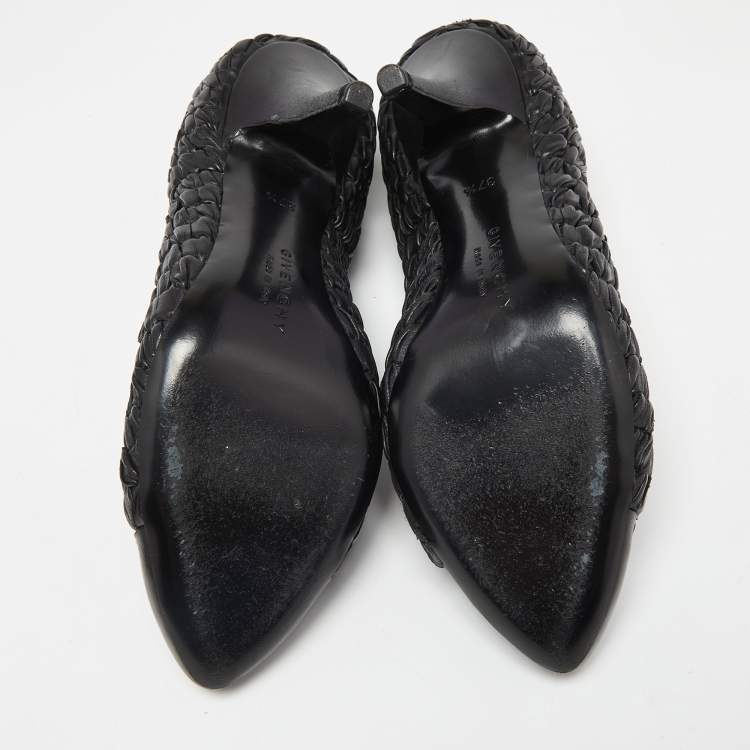 Pre Owned Givenchy Black Leather Pointed Toe Pumps Size 37.5