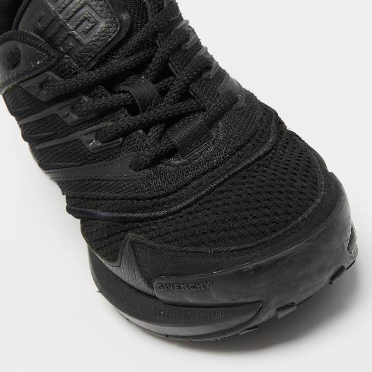Pre Owned Givenchy Black Leather and Canvas Lace Up Sneakers Size 35