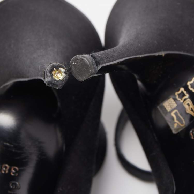 Pre Owned Givenchy Black Satin Crystal Buckle Embellished T Strap Open Toe Sandals Size 38