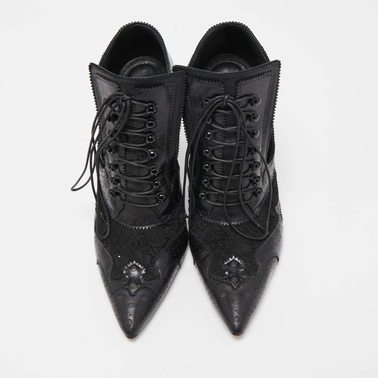 Pre Owned Givenchy Black Leather and Lace Pointed Toe Ankle Booties Size 39