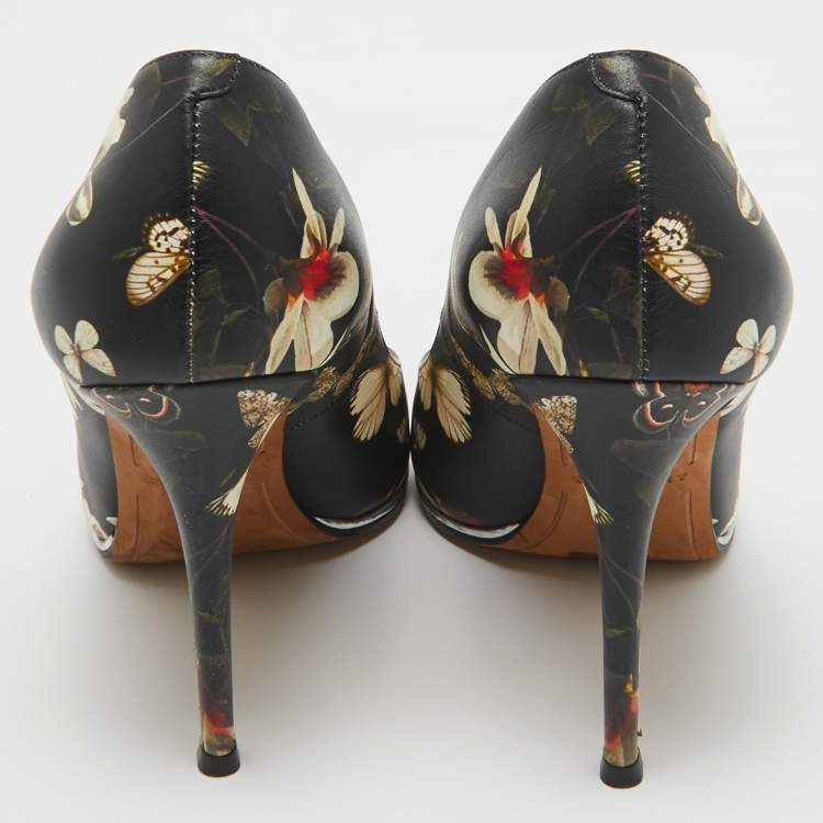 Pre Owned Givenchy Black Floral and Butterfly Print Leather Pointed Toe Pumps Size 41