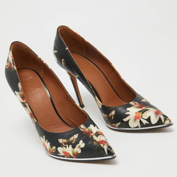 Pre Owned Givenchy Black Floral and Butterfly Print Leather Pointed Toe Pumps Size 41