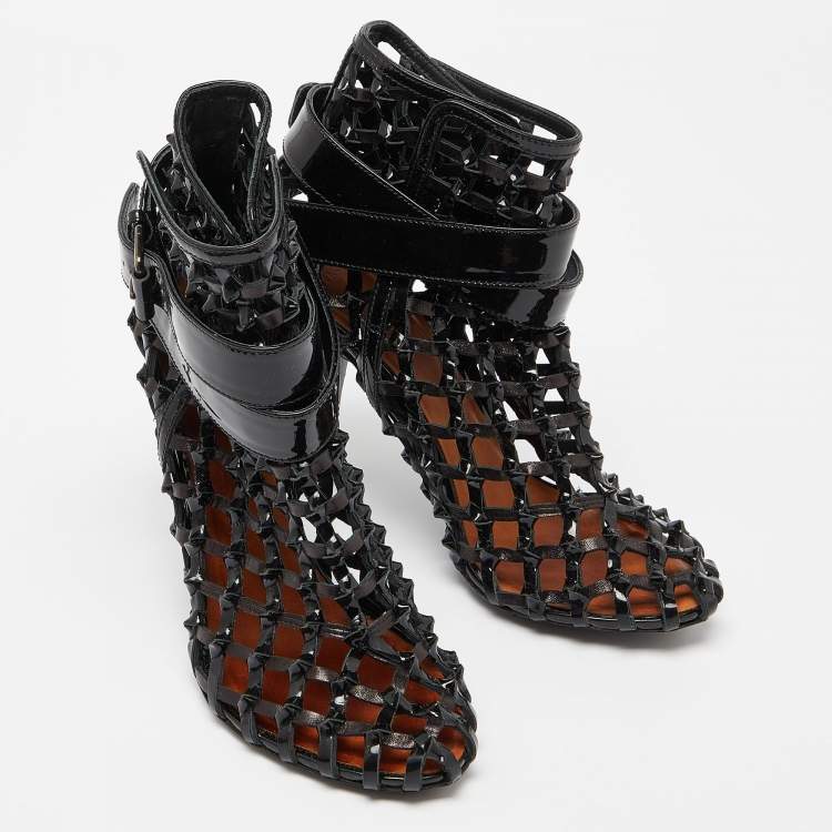 Pre Owned Givenchy Black  Woven Patent Leather Buckle Booties Size 40