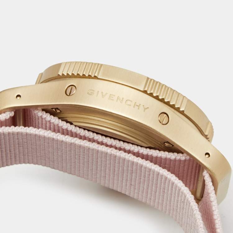 Pre Owned Givenchy Silver Gold Plated Stainless Steel Fabric Seventeen 100181 Women's Wristwatch 41 mm