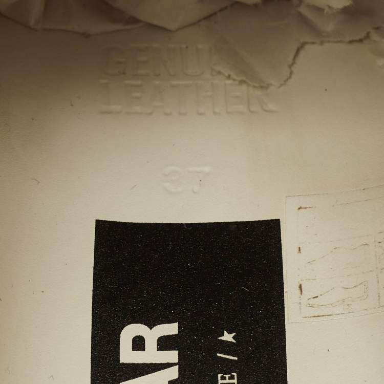 Pre Owned Golden Goose Hi Star Size 37 White/Silver Leather Low Top Sneakers