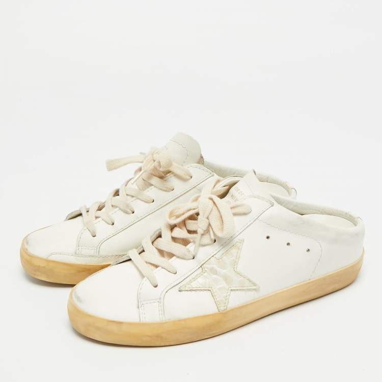 مملوكة مسبقًا Golden Goose Superstar Size 37 White Croc Embossed Leather and Leather Mules
