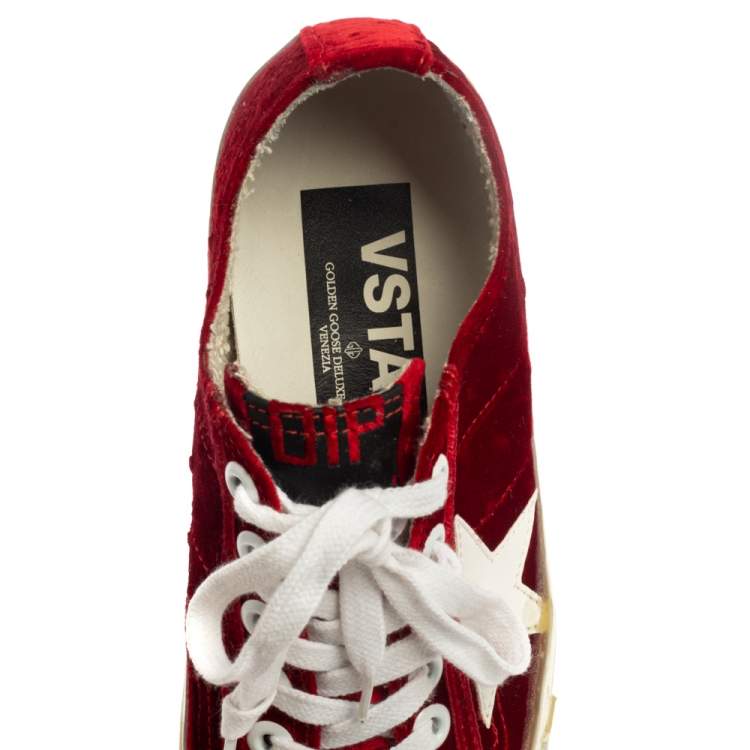 مملوكة مسبقًا Golden Goose Red Velvet And Leather V Star 2 Low Top Sneakers Size 36