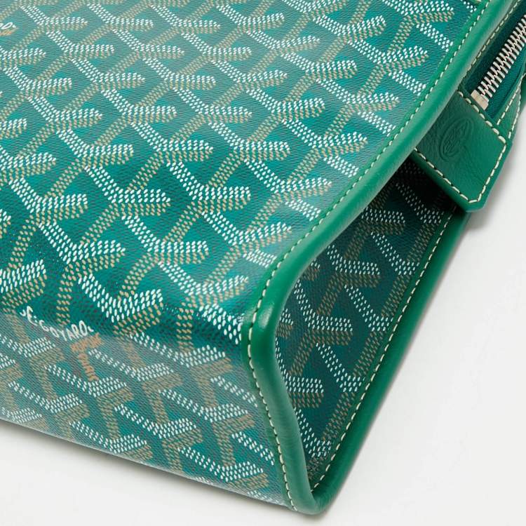 Pre Owned Goyard Green Goyardine Coated Canvas Jouvence GM Toiletry Bag