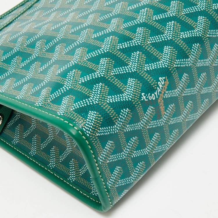Pre Owned Goyard Green Goyardine Coated Canvas Jouvence GM Toiletry Bag