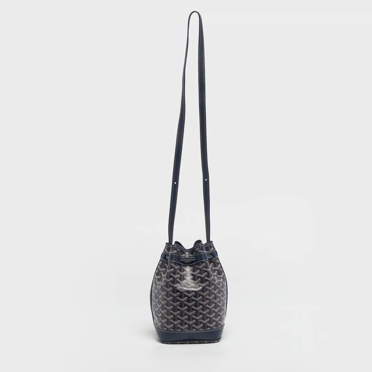 Pre Owned Goyard Navy Blue Goyardine Coated Canvas and Leather Petit Flot Bucket Bag
