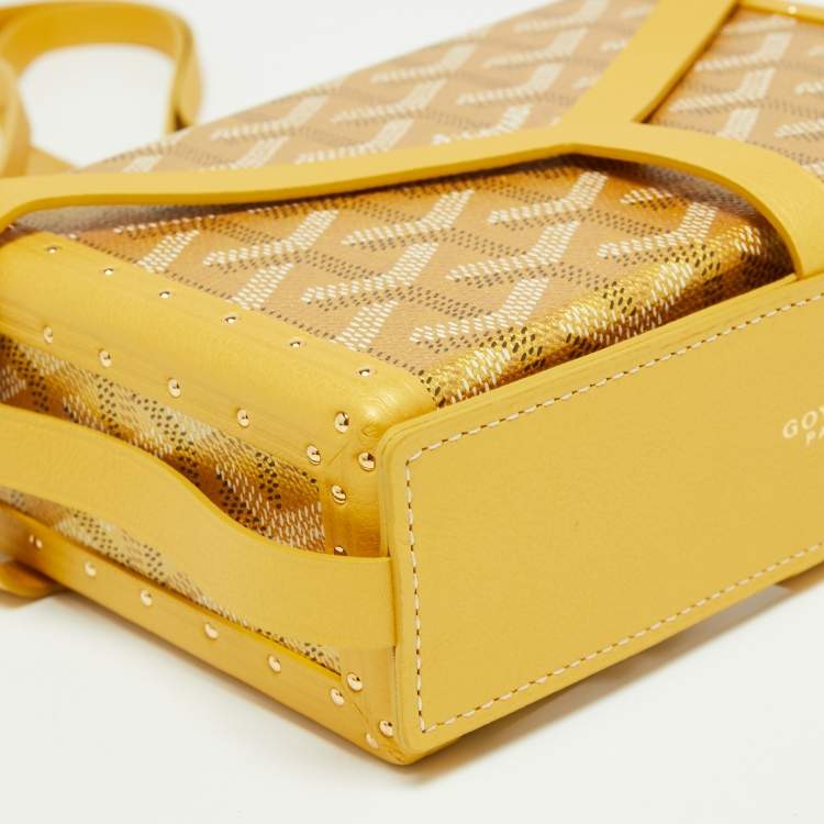 Pre Owned Goyard Yellow/Gold Coated Canvas and Leather Minaudiere Trunk Bag