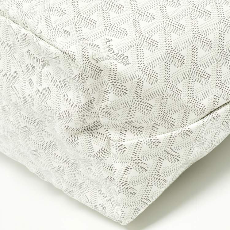 Pre Owned Goyard White Goyardine Coated Canvas and Leather Saint Louis PM Tote