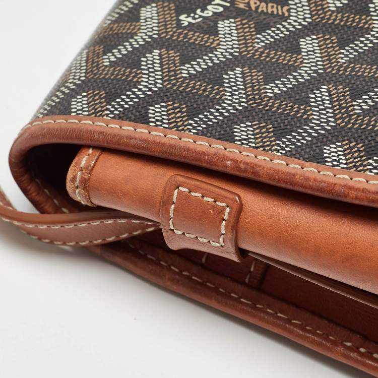 Pre Owned Goyard Brown Goyardine Coated Canvas and Leather Belvedere MM Saddle Bag