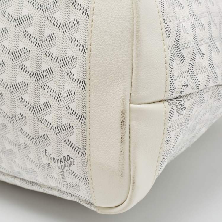 Pre Owned Goyard White Goyardine Coated Canvas and Leather Artois MM Tote