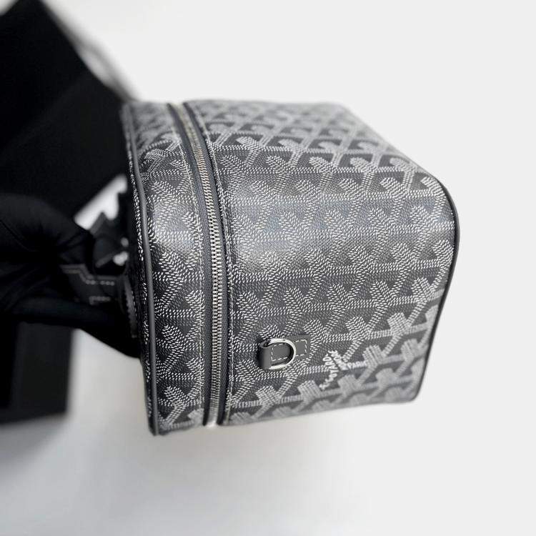 Pre Owned Goyard Grey Cosmetic Pouch