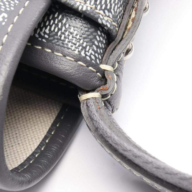 Pre Owned Goyard Capetien MM Grey White Coated Canvas and Leather Shoulder Bag