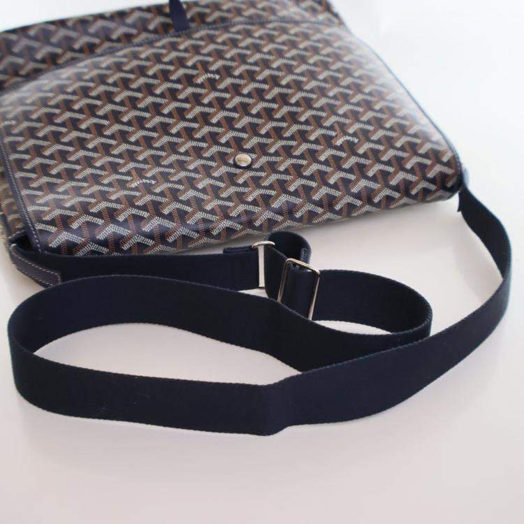 Pre Owned Goyard Goyardine Capetien MM