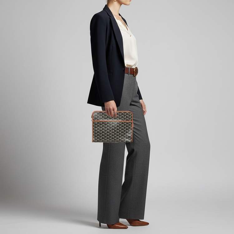 مملوكة مسبقًا Goyard Jouvence GM Brown Goyardine Coated Canvas and Leather Toiletry Bag