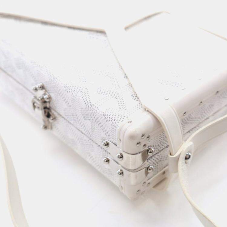 مملوكة مسبقًا Goyard Mini Goyardine Minaudiere Trunk Bag