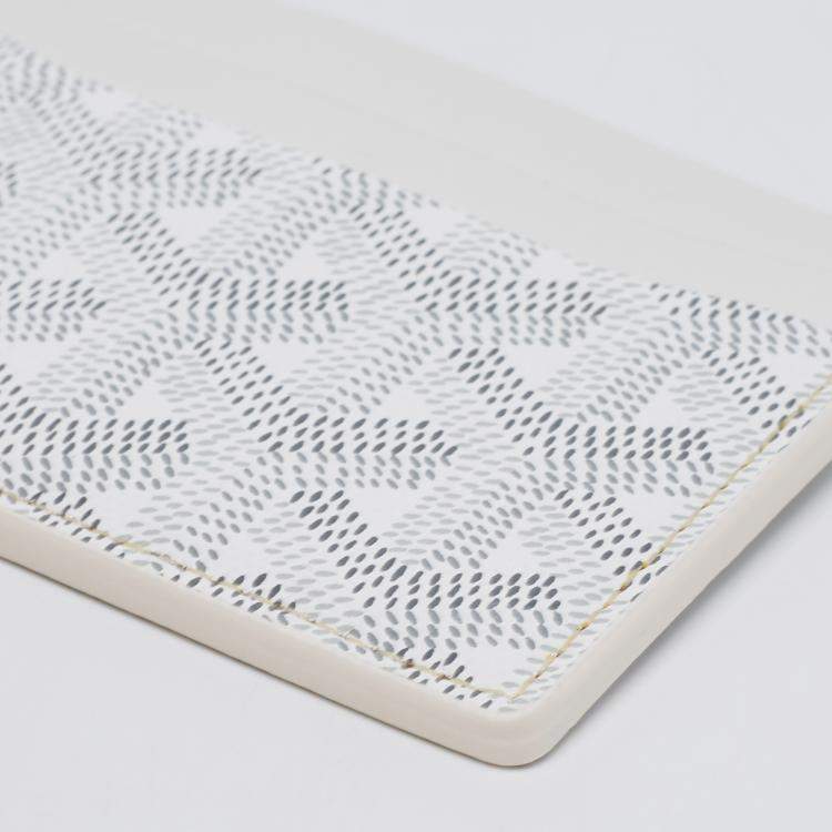 مملوكة مسبقًا Goyard White Goyardine Coated Canvas and Leather Saint Sulpice Card Holder