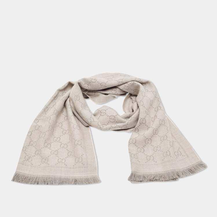 Pre Owned Gucci Grey GG Jacquard Woo Knit Scarf 