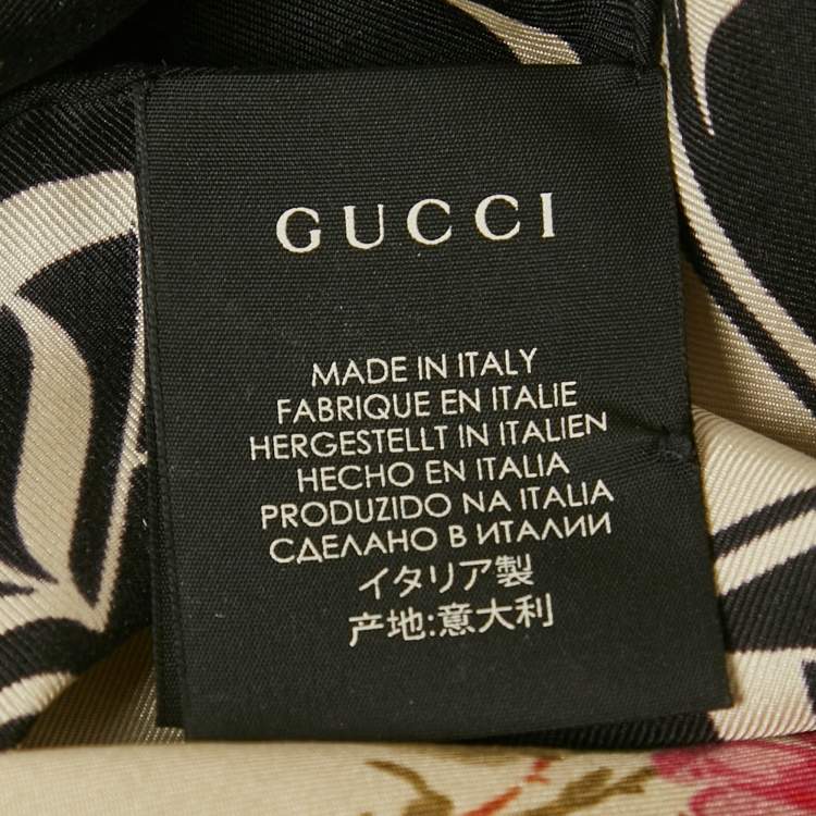 Pre Owned Gucci Cream Floral Print Silk Blind For Love Scarf 