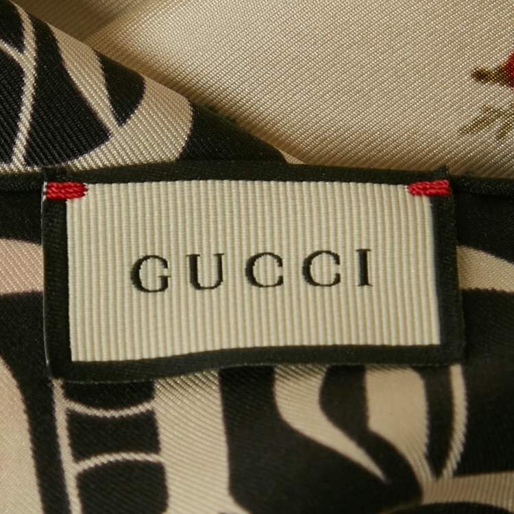Pre Owned Gucci Cream Floral Print Silk Blind For Love Scarf 