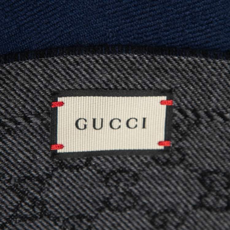 Pre Owned Gucci Navy Blue/Grey GG Jacquard Wool Lonar Reversible Scarf