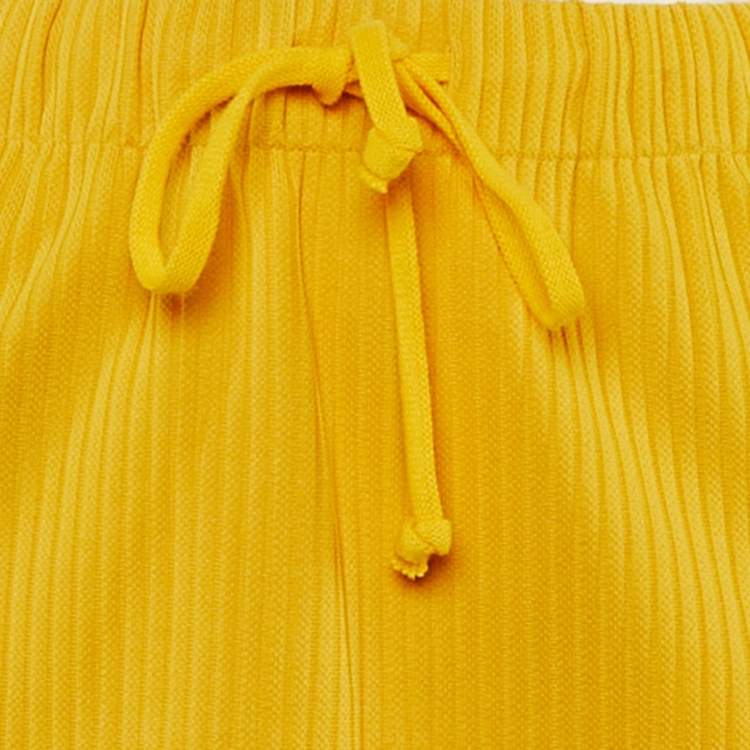 Pre Owned Gucci Yellow Ribbed Knit Mini Skirt L