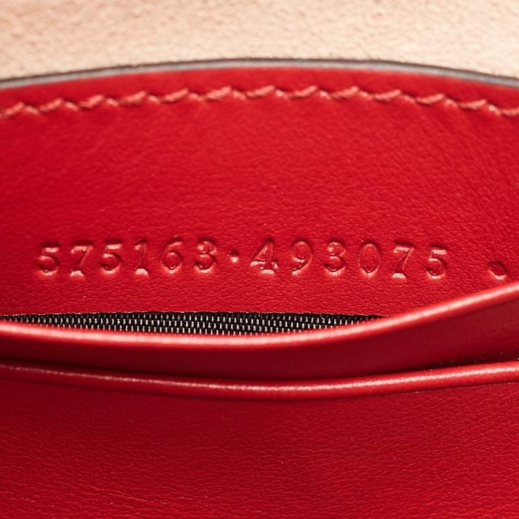 Pre Owned Gucci red Matelasse Leather Mini GG Marmont Bucket Bag