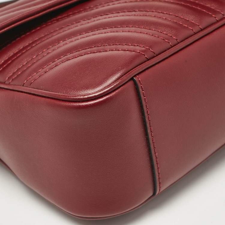 Pre Owned Gucci Burgundy Matelassé Leather Small GG Marmont Shoulder Bag