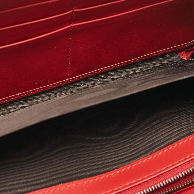 Pre Owned Gucci Tricolor Web Leather Queen Margaret Bee Continental Wallet