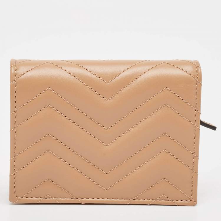 Pre Owned Gucci Beige Matelassé Leather GG Marmont Card Case