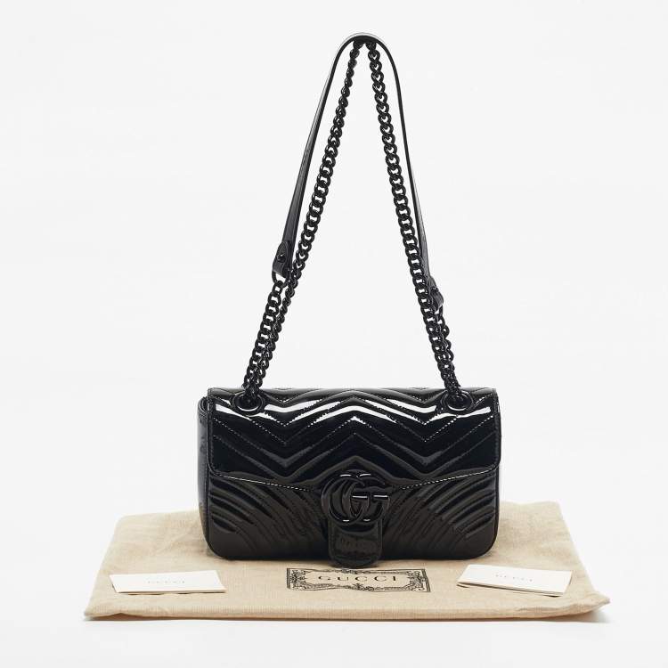 Pre Owned Gucci Black Matelassé Patent Leather Medium GG Marmont Shoulder Bag