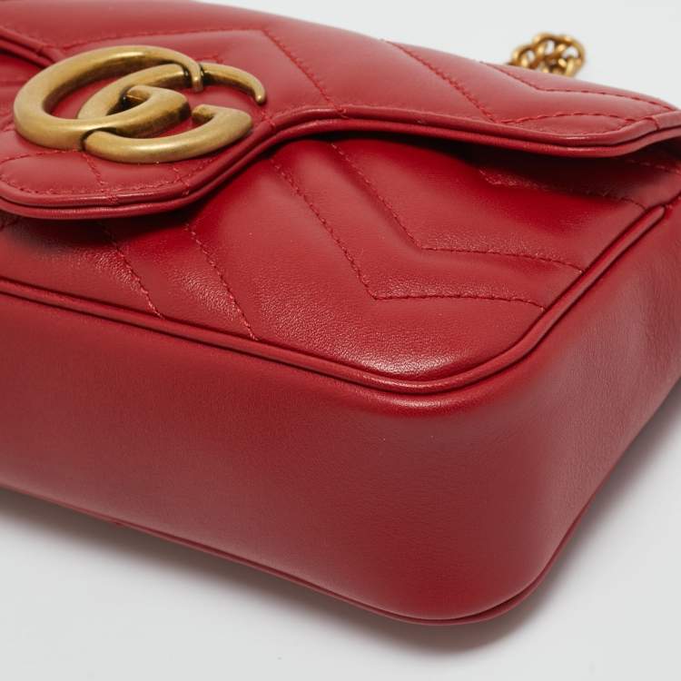 Pre Owned Gucci Red Matelassé Leather Super Mini GG Marmont Shoulder Bag