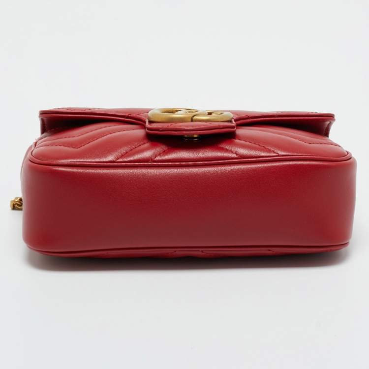 Pre Owned Gucci Red Matelassé Leather Super Mini GG Marmont Shoulder Bag