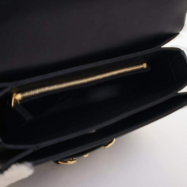 مملوكة مسبقًا Gucci Medium Calfskin 1955 Shoulder Bag